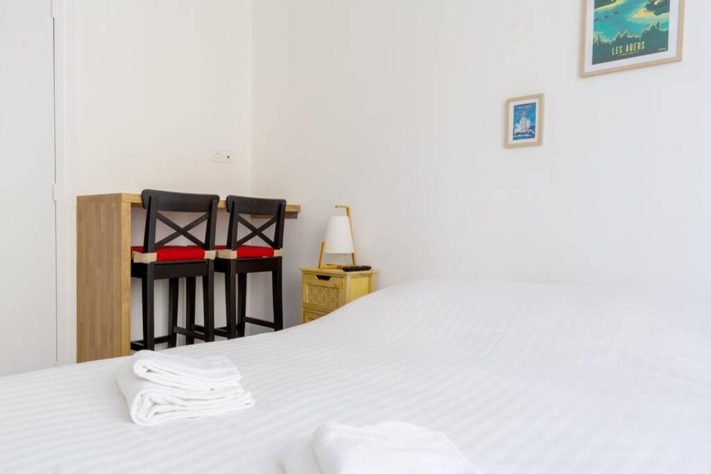 La Chambre Liberte 2, Sdb Privative Et Tv, Cuisine Salon Partages, Confort Et Hypercentre Breszt Kültér fotó